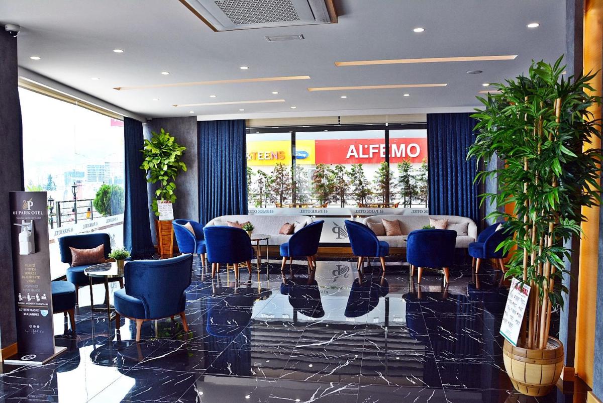 61 Park Hotel - Housity