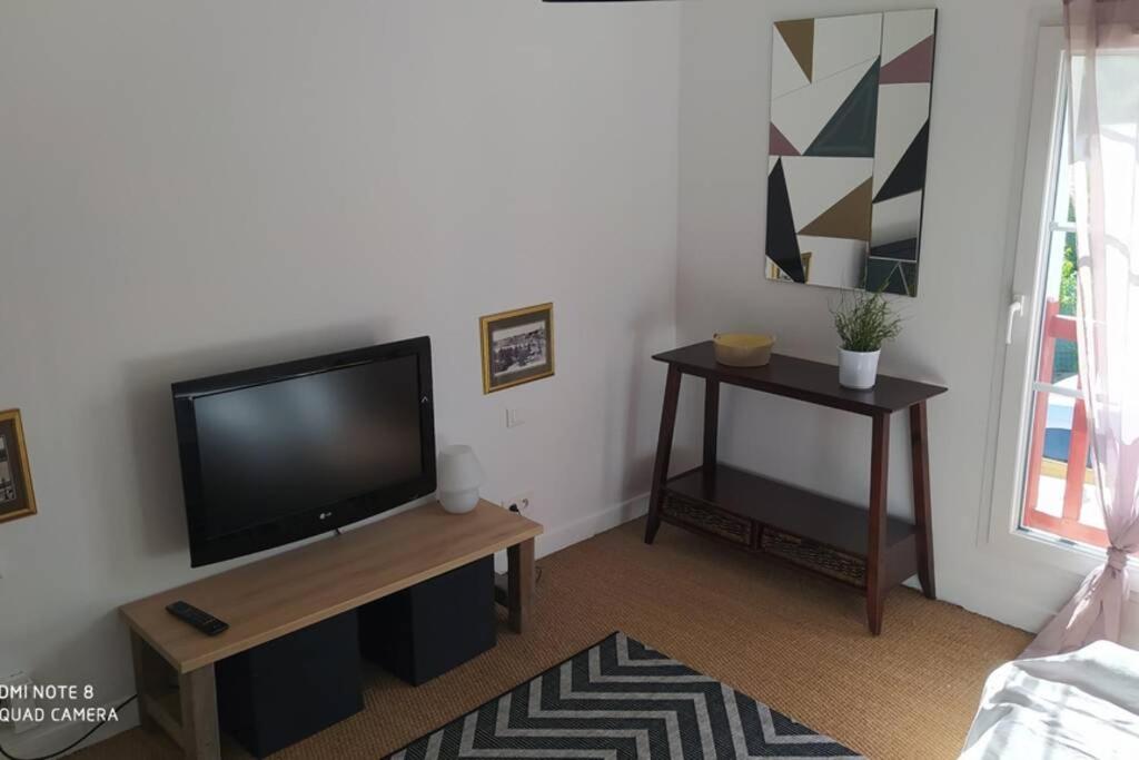 Appartement tout confort au calme avec jacuzzi - Housity