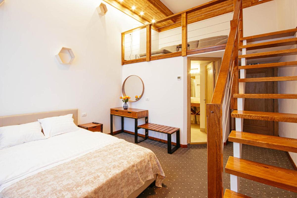 Buchenland Hotel - Housity