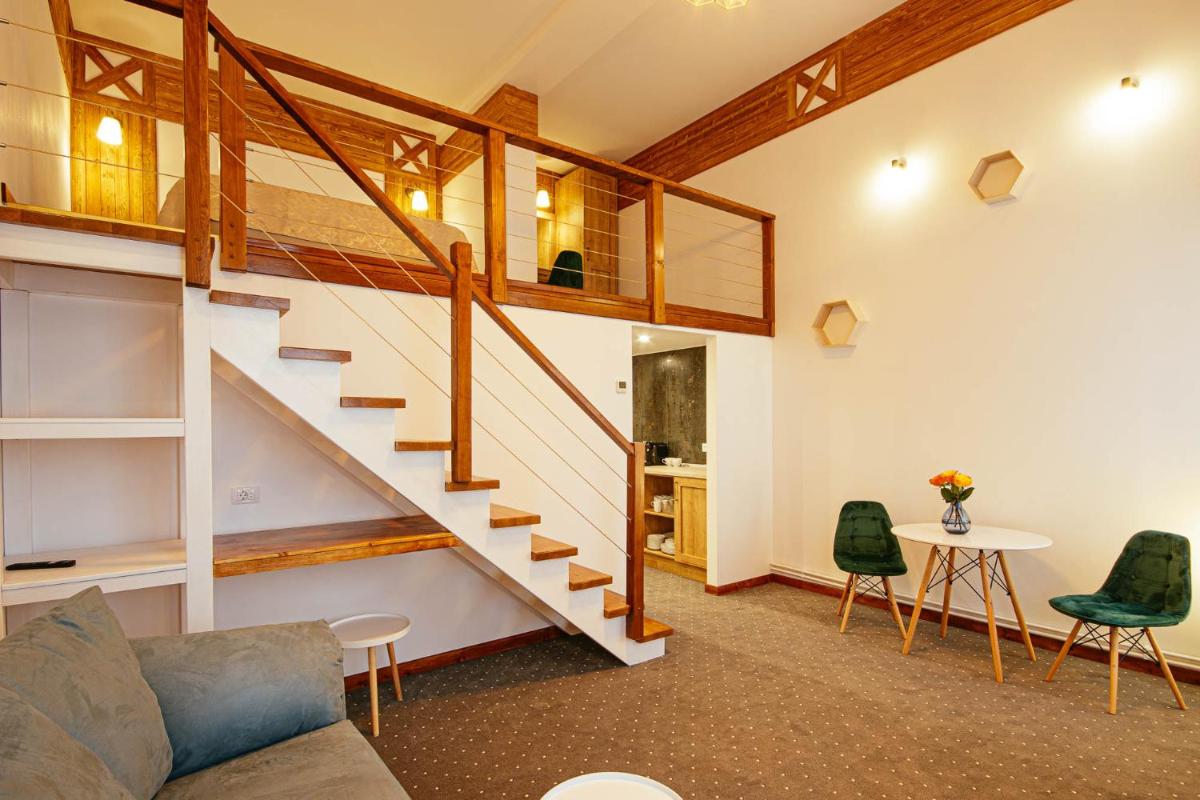 Buchenland Hotel - Housity