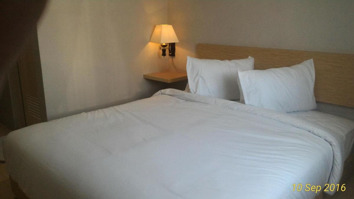 Omnea Hotel - Syariah - Housity