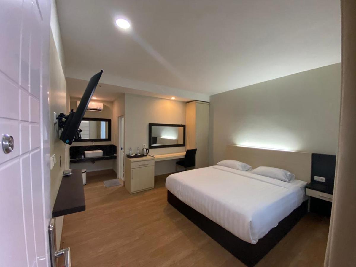 Wisma Lovebird - Housity
