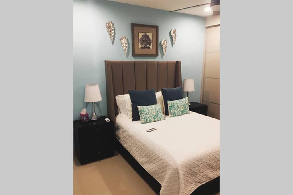 DepaDeLUX 35 mt de la Playa! Zona Dorada Vista al Mar! - Hizvo