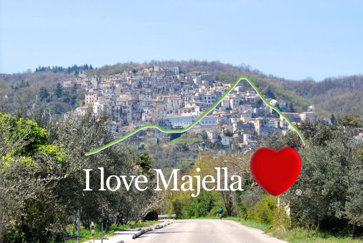 Stone House Ilovemajella - Housity