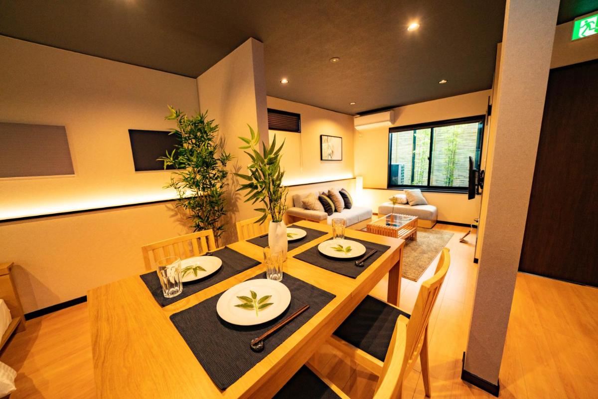 EAST ONE Higashishinjuku - Housity