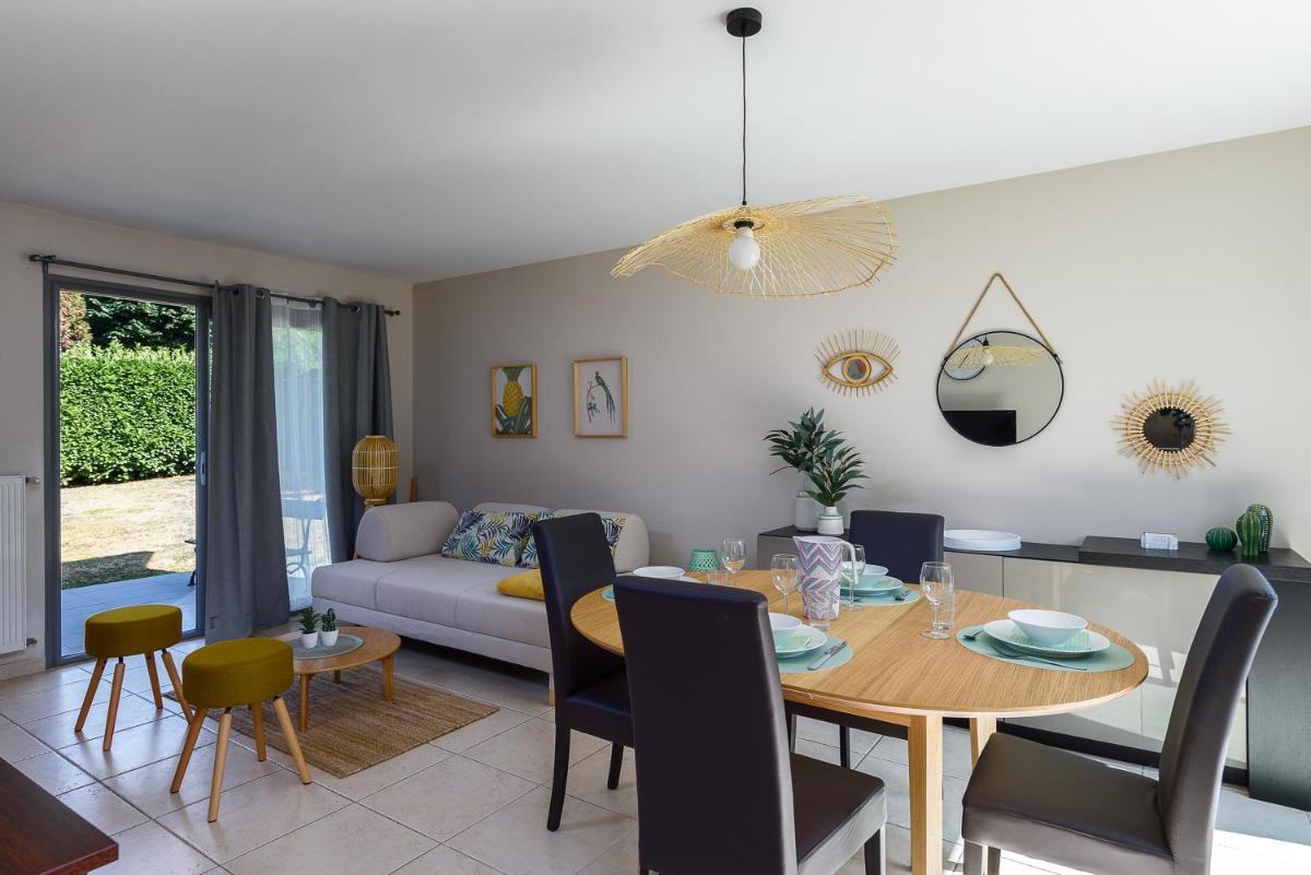 Beautiful House 1 bedroomed with garden near Disneyland Paris - Housity