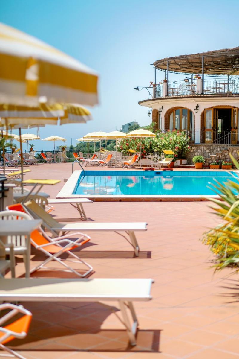 Suitetrails - Hotel Villa Giuseppina