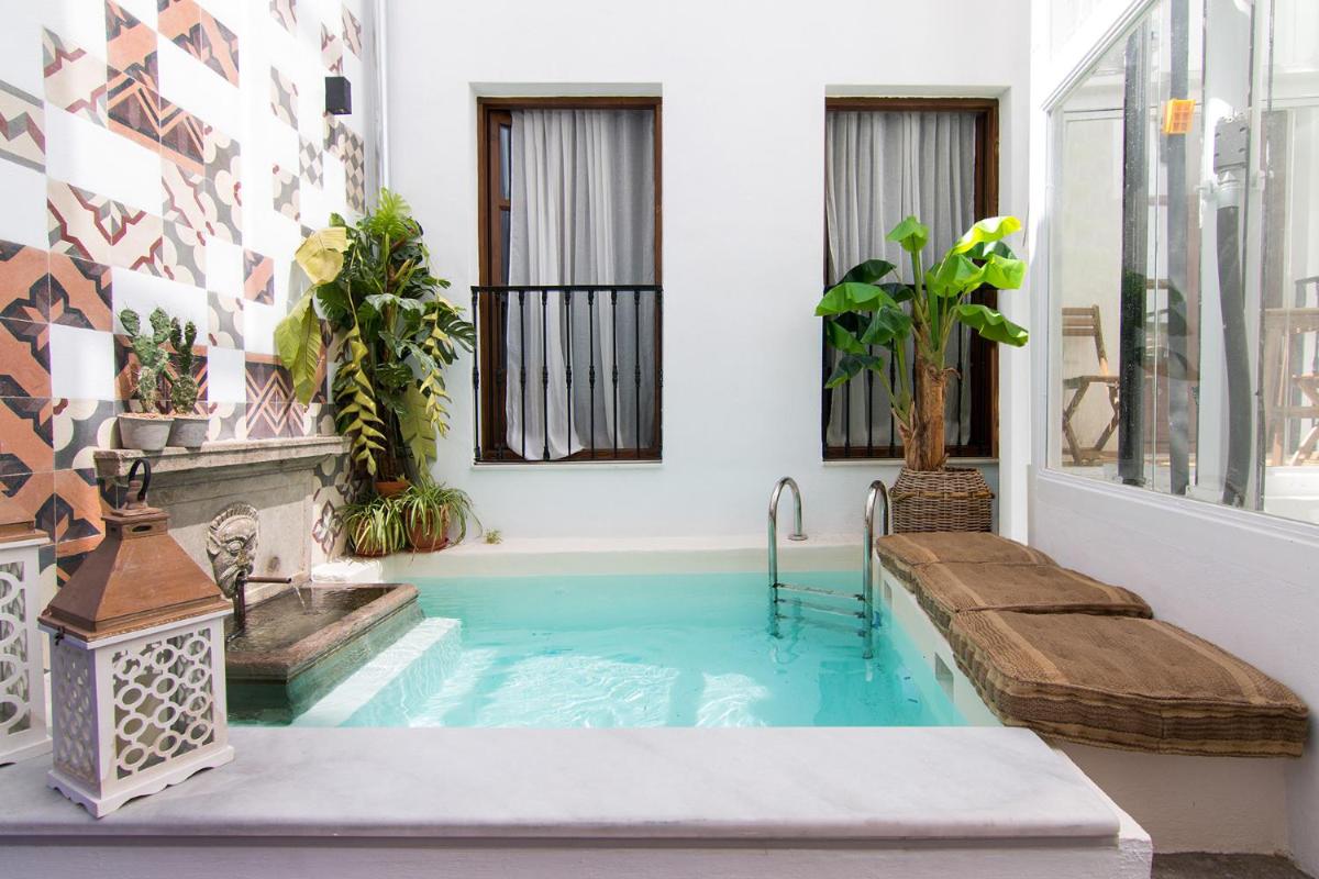 Suitetrails - Riad Alhambra by Apolo Homes