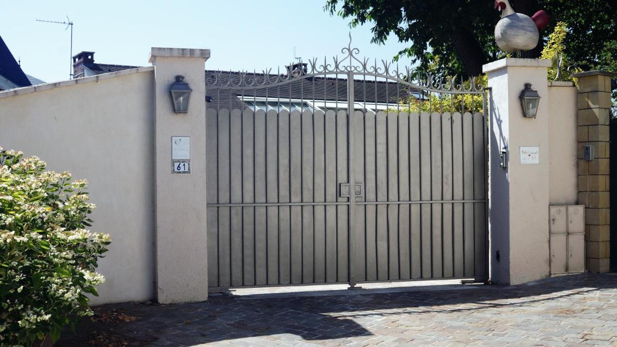 La Gallina Bianca - Housity