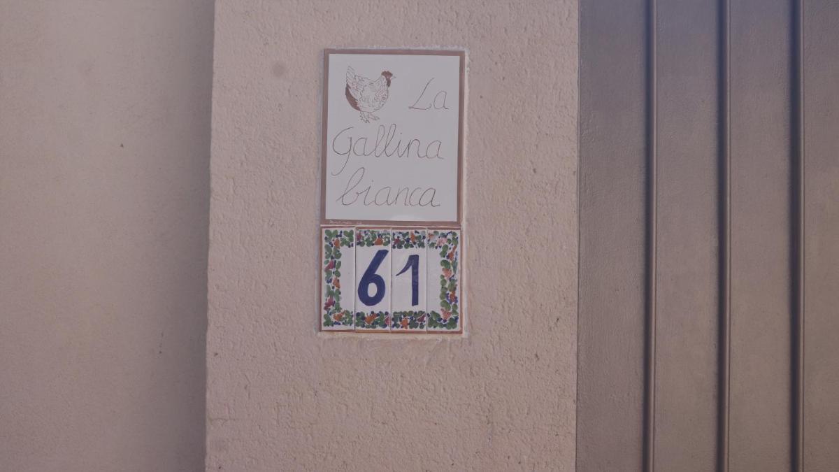 La Gallina Bianca - Housity