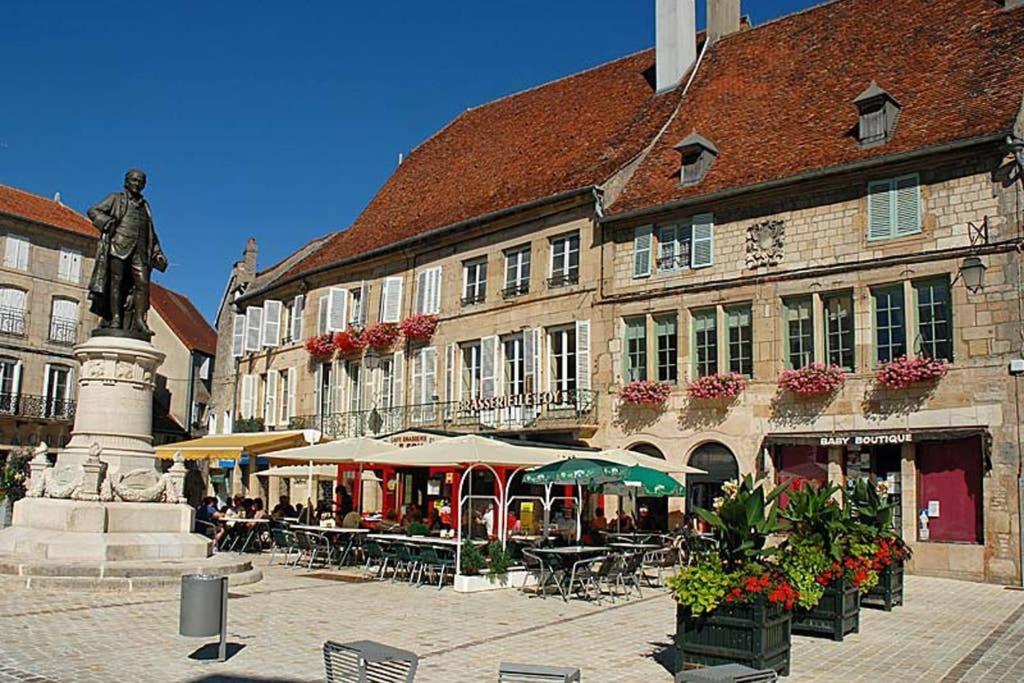 Le nid d hirondelles - Terrasse Jardin Grand garage - Housity