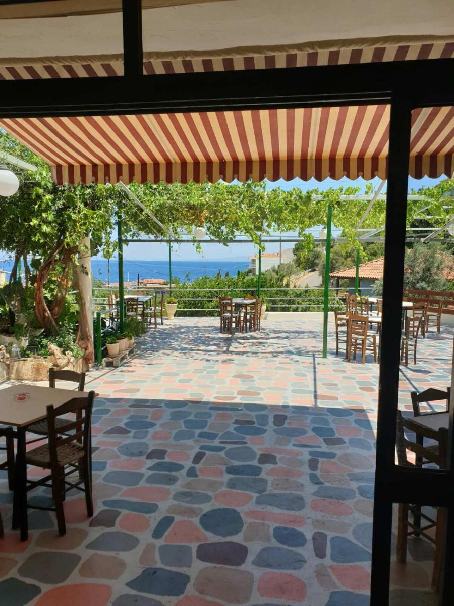 Manoleas Rooms to Let - Housity