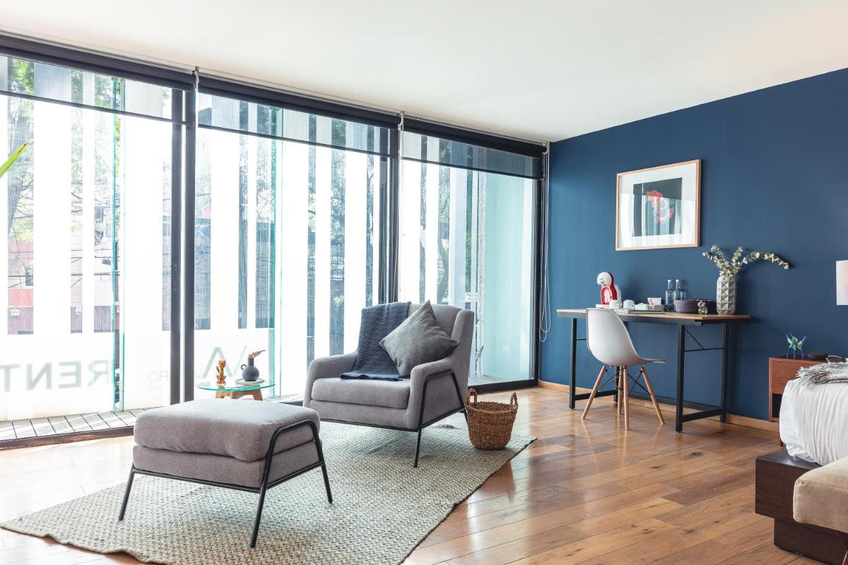 Casai Bright Designer Studio with Balcony in POLANCO - Housity