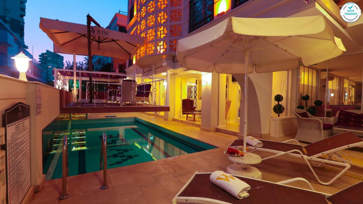 Wise Hotel & Spa - Adults Only - Housity