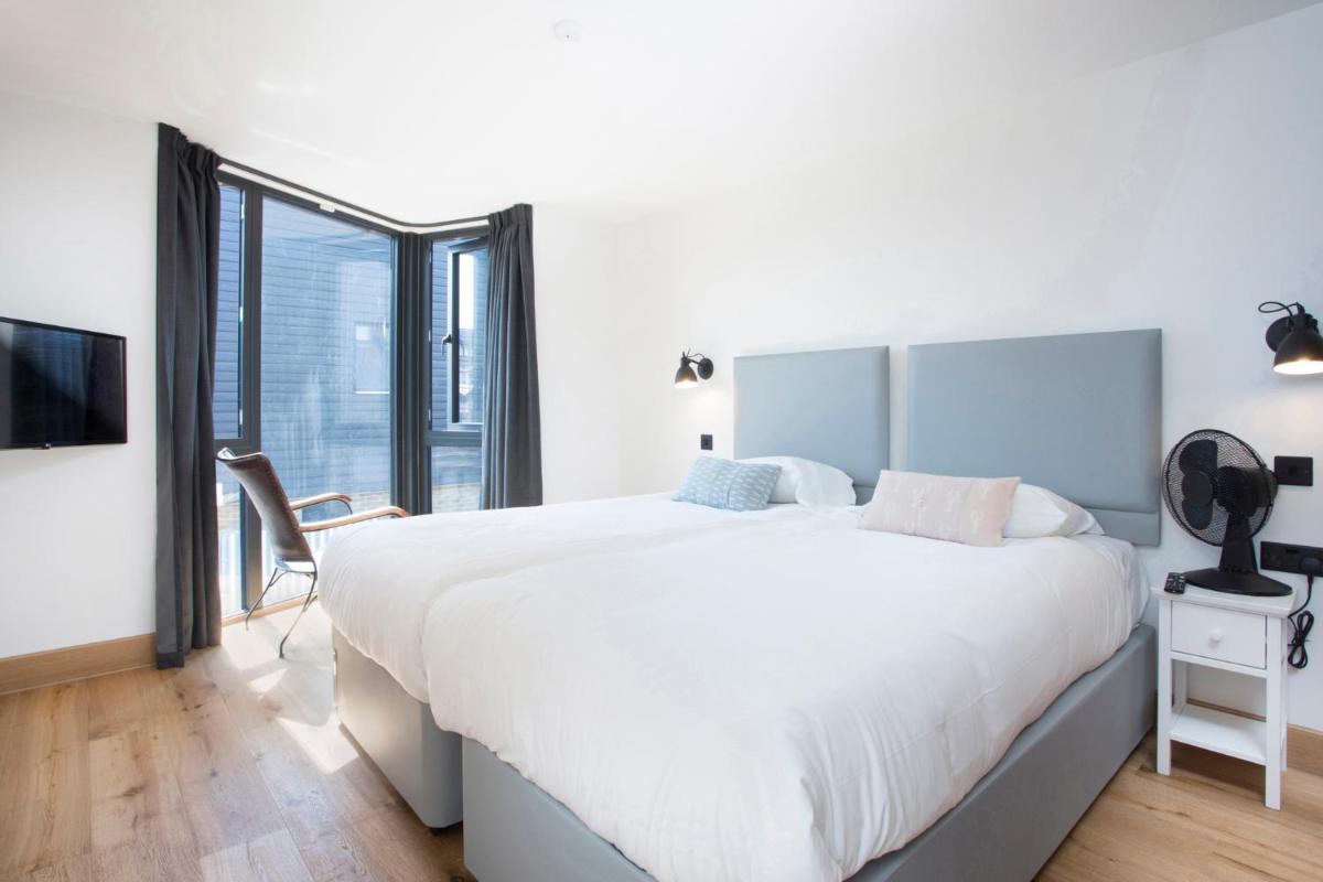 Warehouse Holiday Lets - Housity