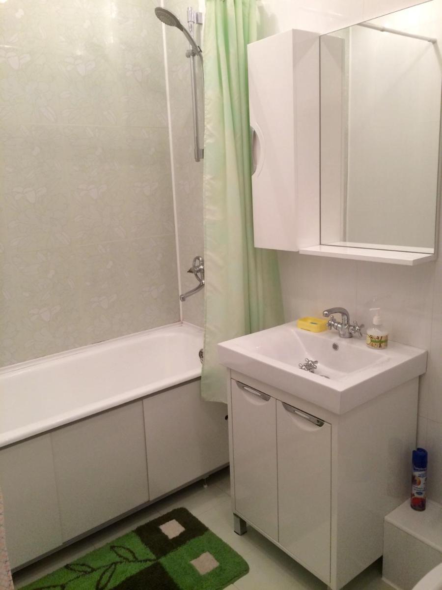 Apartment on Leningradskaya 63 - Housity