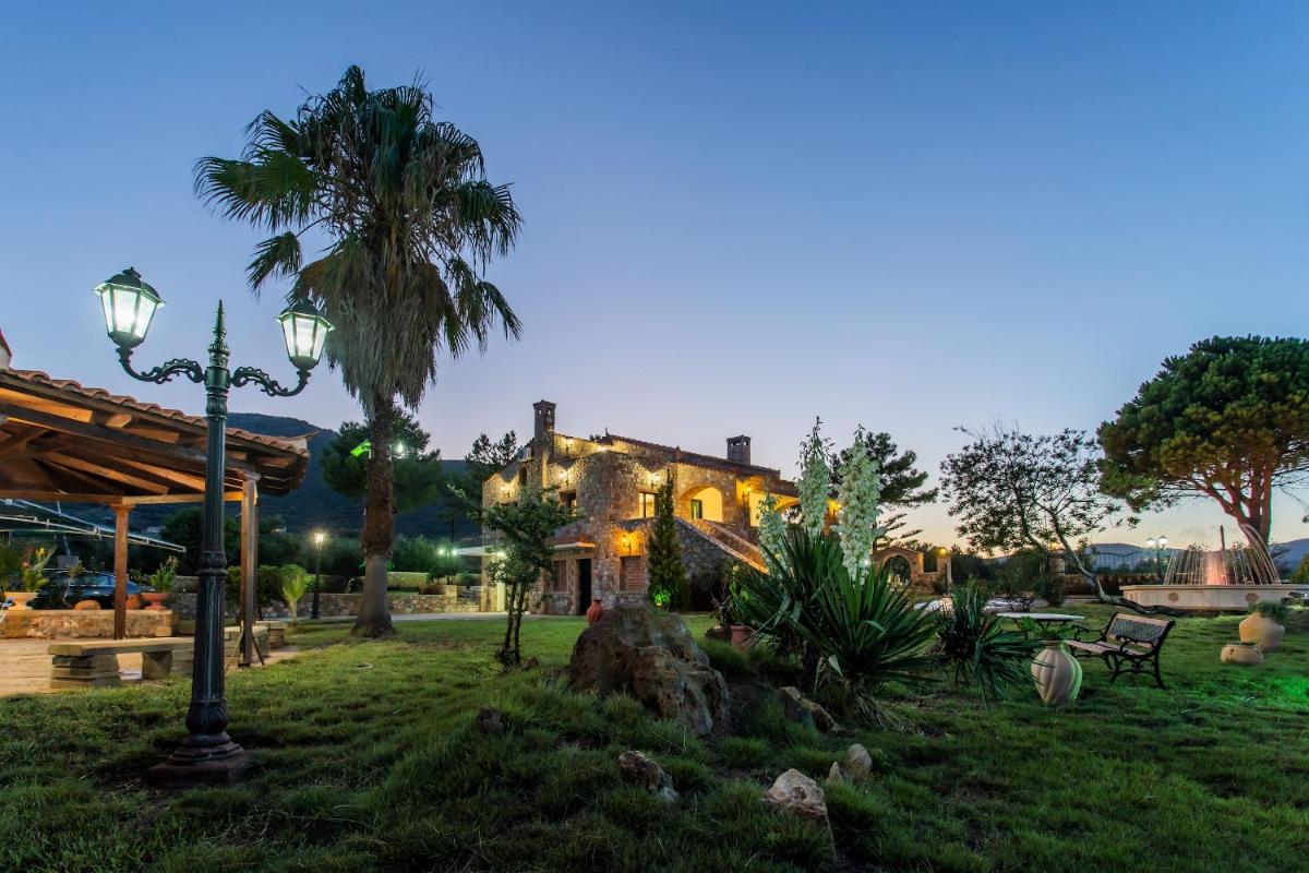 VILLA AVLOS - Housity