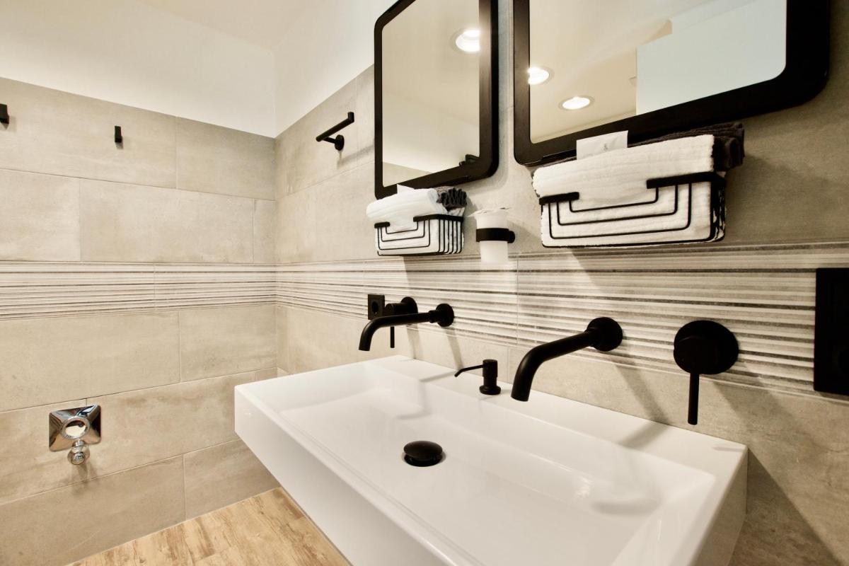 Standard Apartment by Hi5 - Gellért Spa Area - Housity