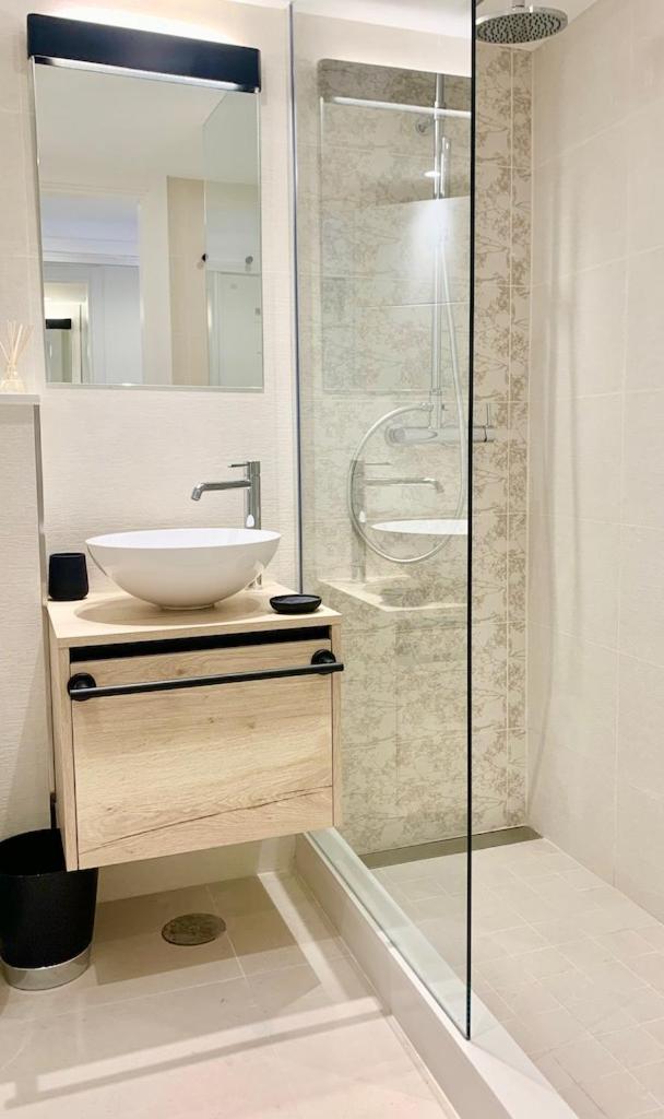 Suitetrails - Top Studio on Marbella boulevard