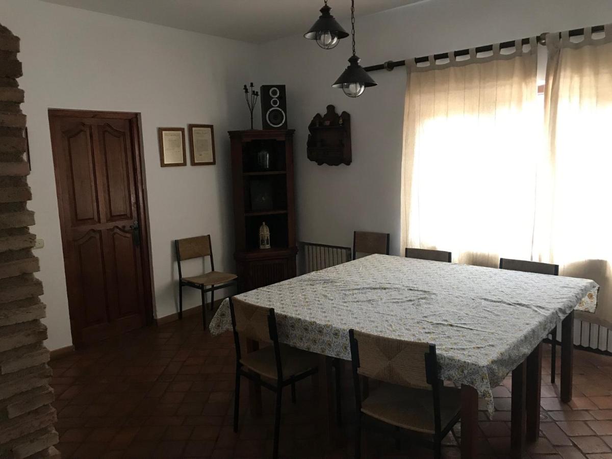 Casa Rural Los Robles - Housity