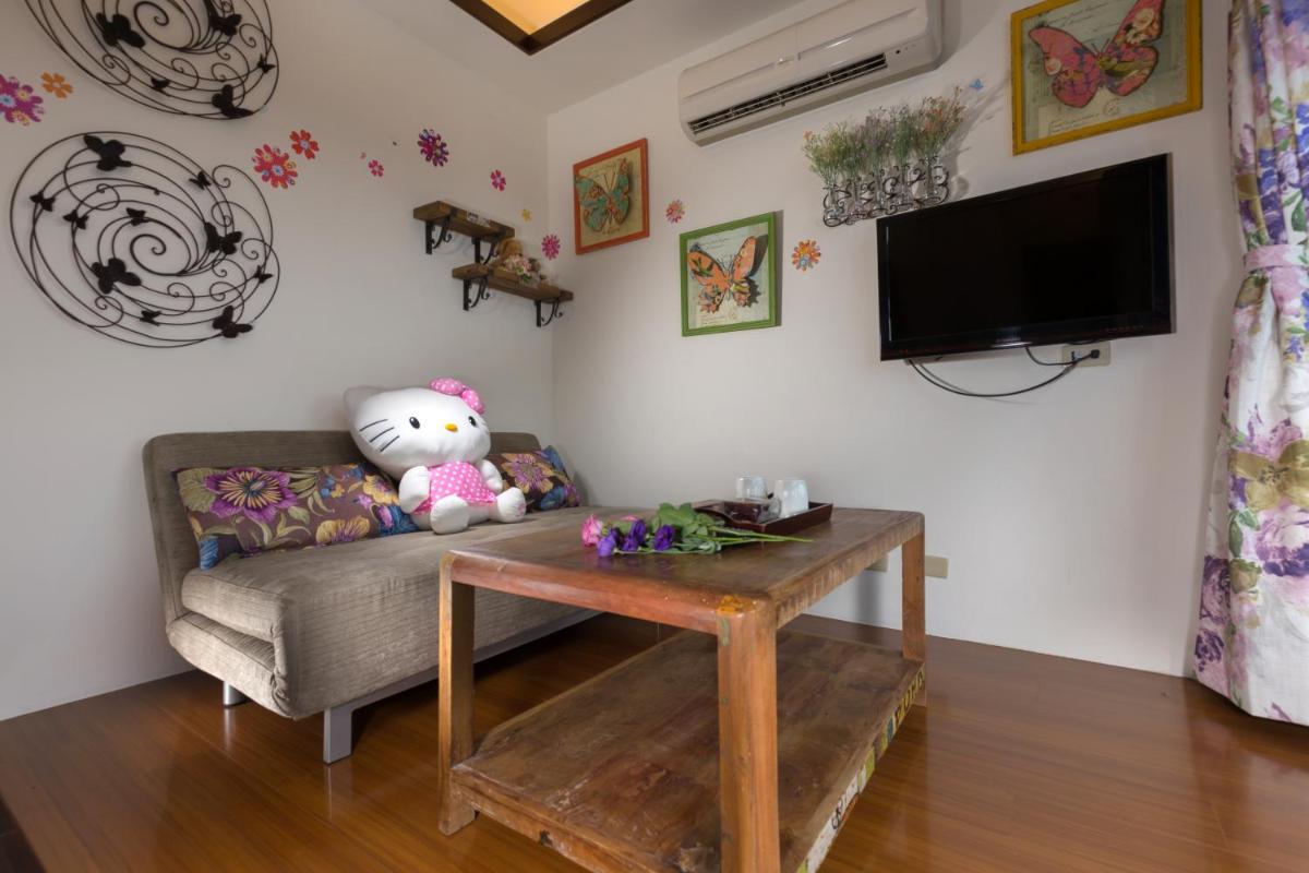 Blue Glass Sea B&B - Housity