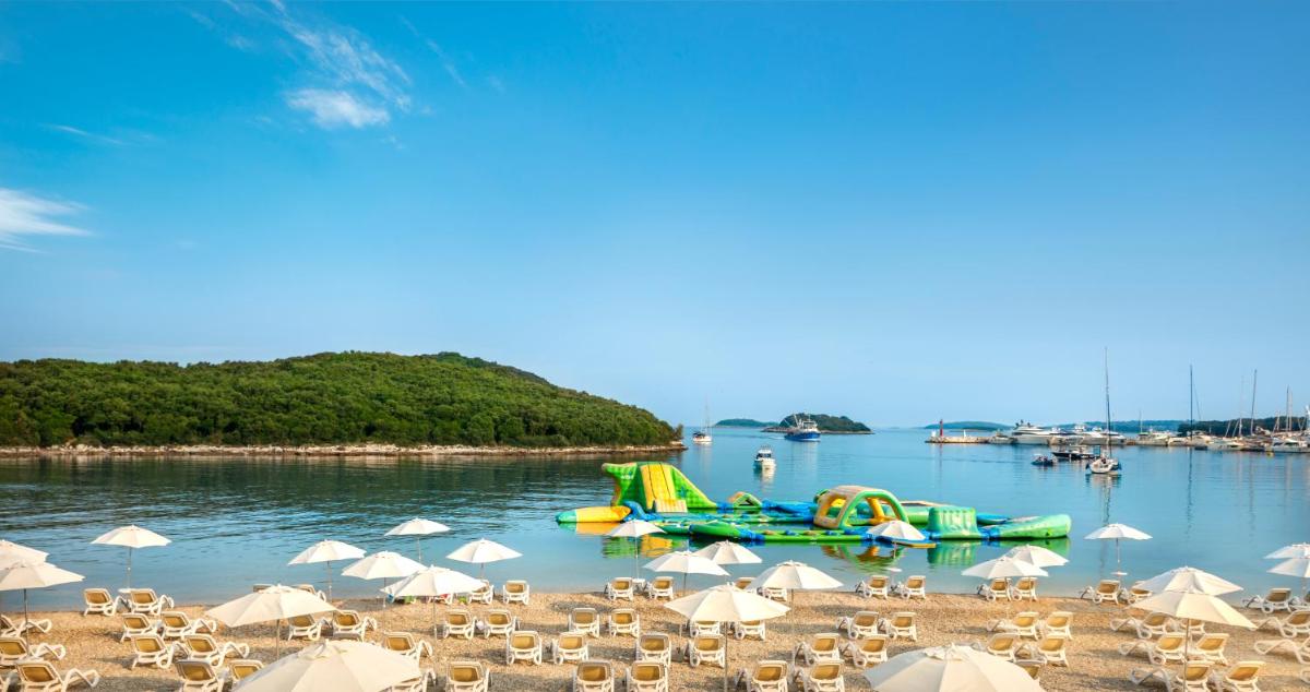 Maistra Select Pineta Hotel - Housity