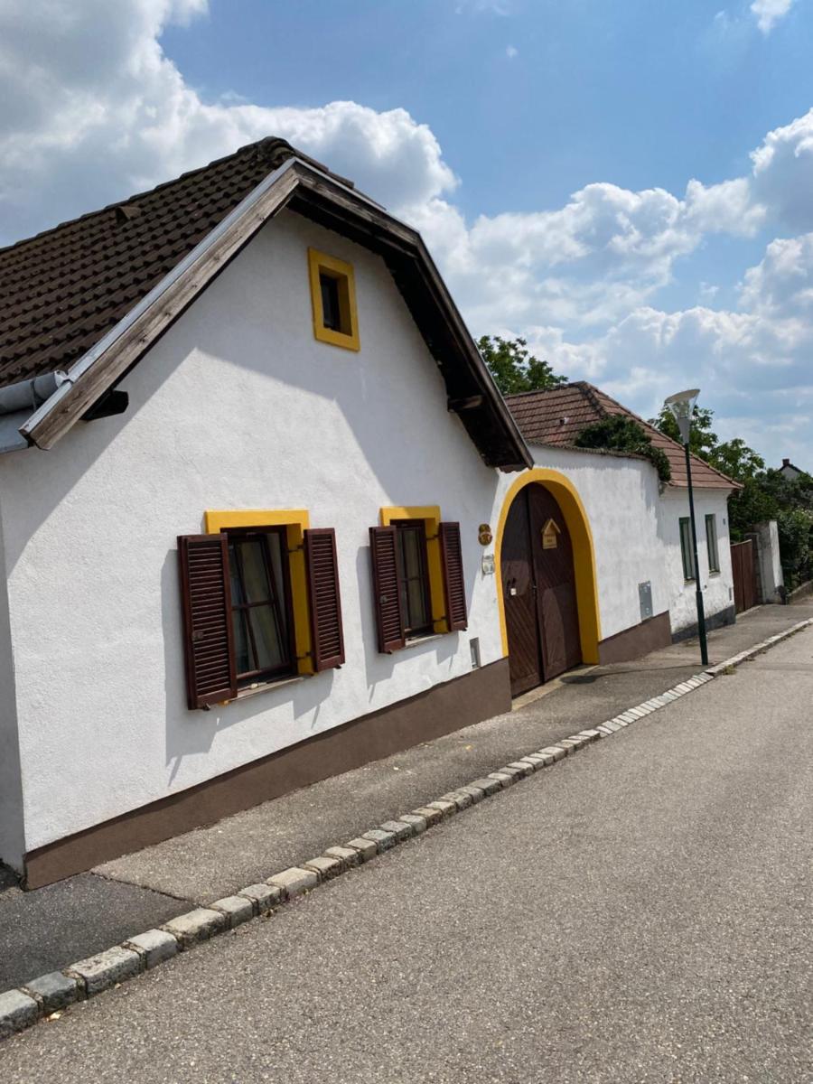 Ferienhaus Karin - Housity