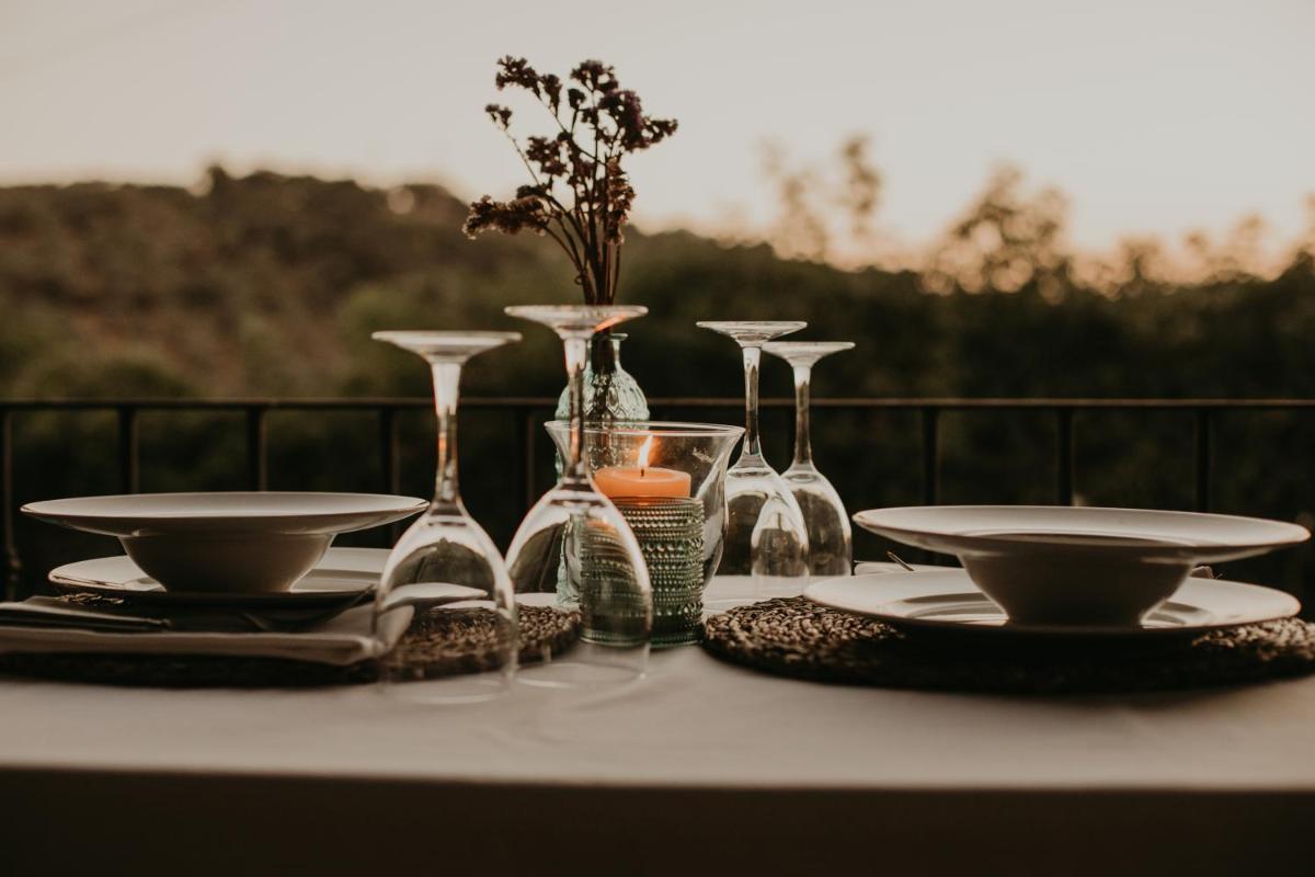 Hotel Posada de Valdezufre - Housity