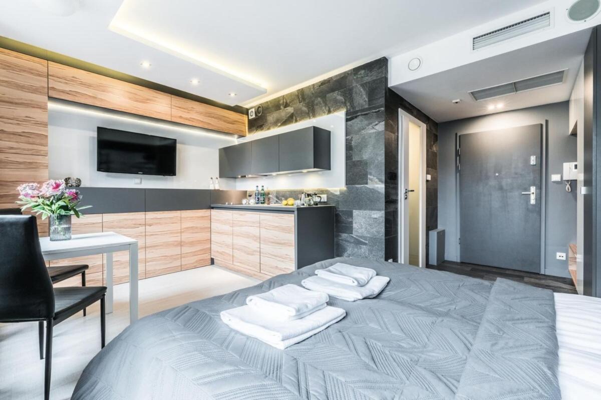 W Rent like home - Krawiecka 1 - Housity