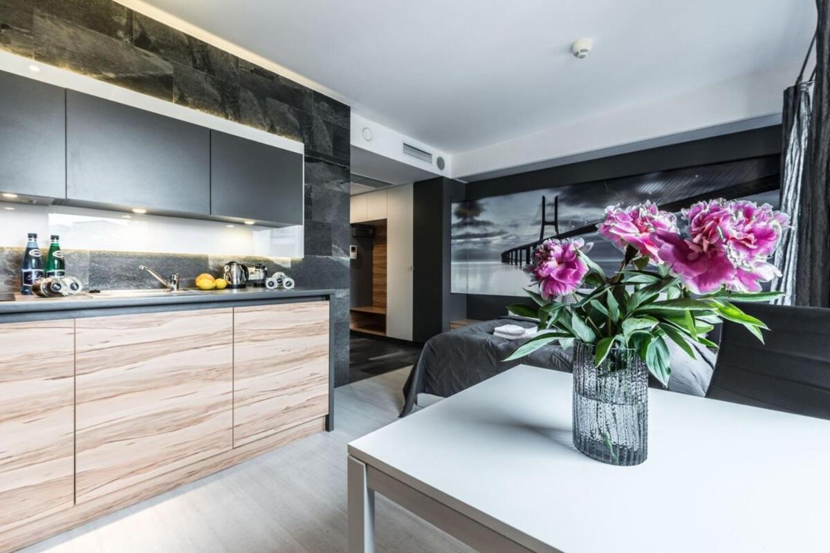 W Rent like home - Krawiecka 1 - Housity