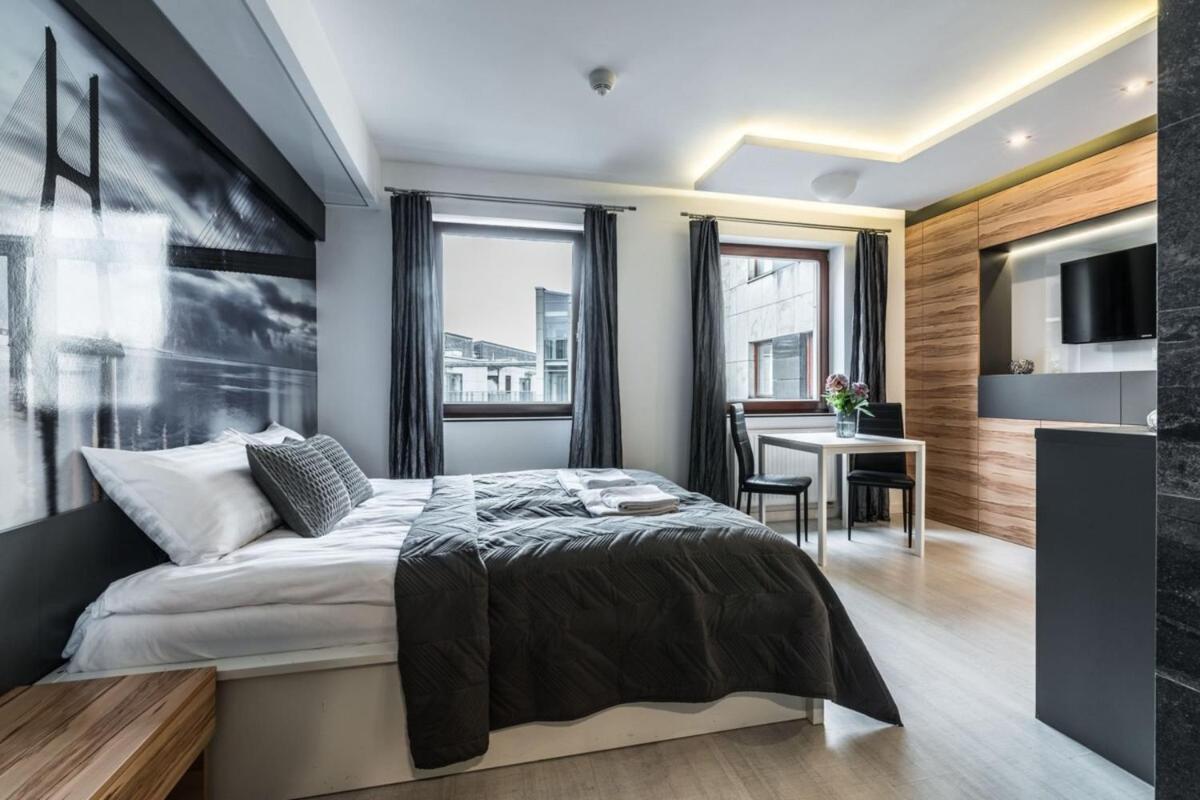 W Rent like home - Krawiecka 1 - Housity