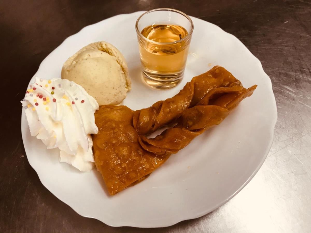Hotel Restaurant L'AGAPANTHE - Housity