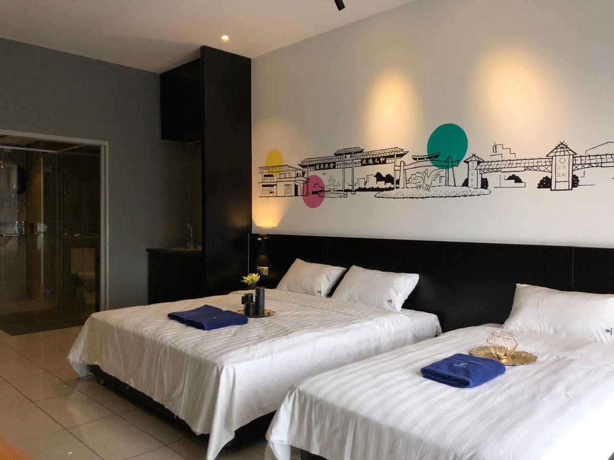 Aeropod Suites by Calvin - Housity