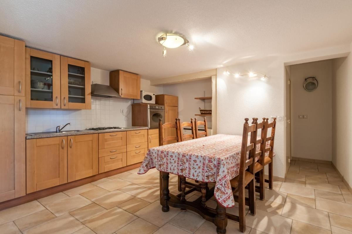Fleur des Champs - Housity