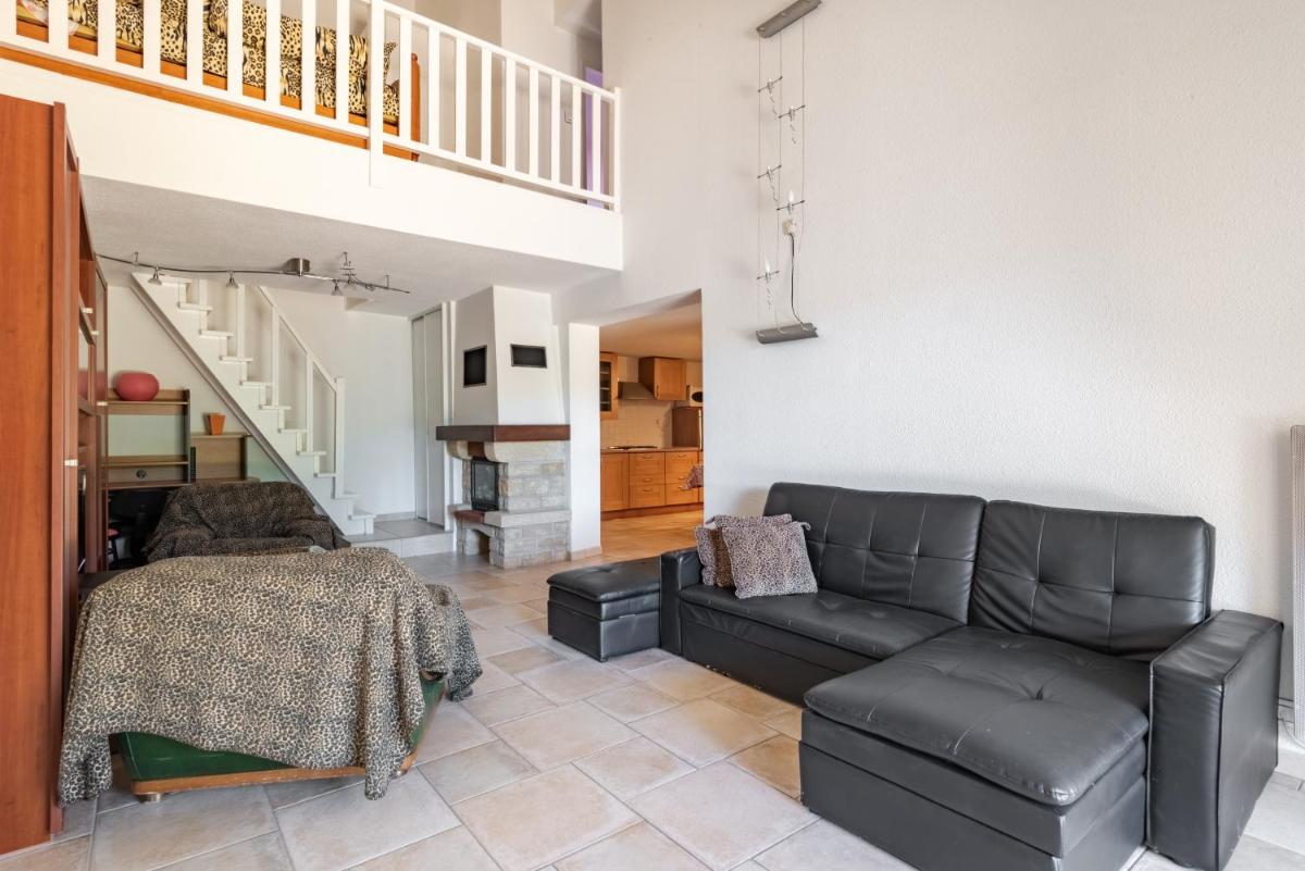 Fleur des Champs - Housity