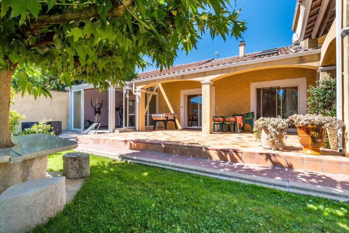 Fleur des Champs - Housity