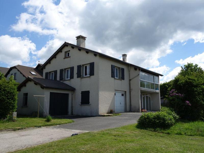 Gîte La Camarine - Les Estables - 8 places - Housity