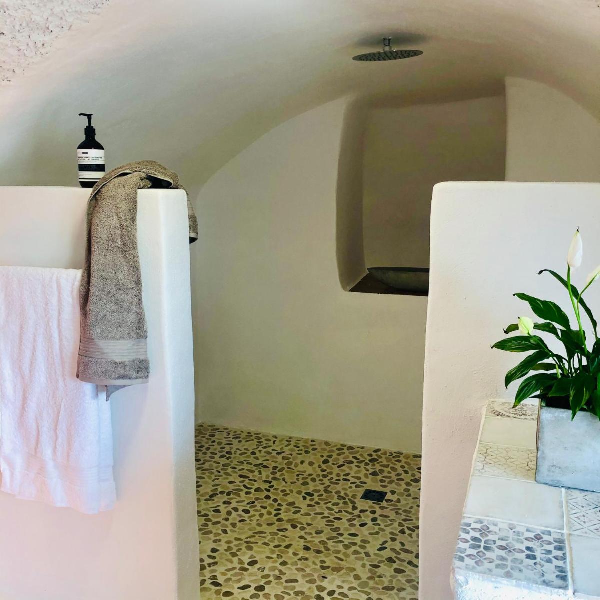 LAS DUNAS Cave House Holidays - Housity