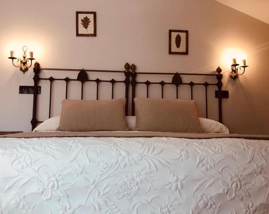 Hotel Villa de Cabrales - Housity