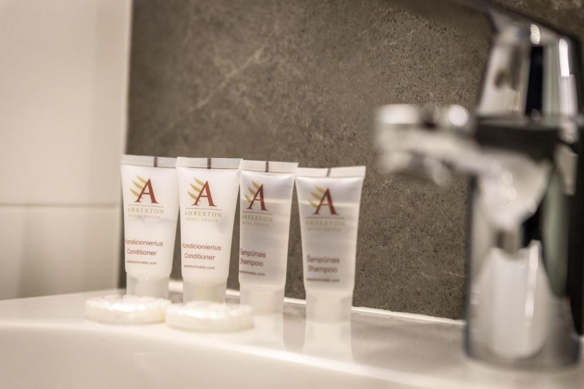 Amberton Hotel Klaipeda - Housity