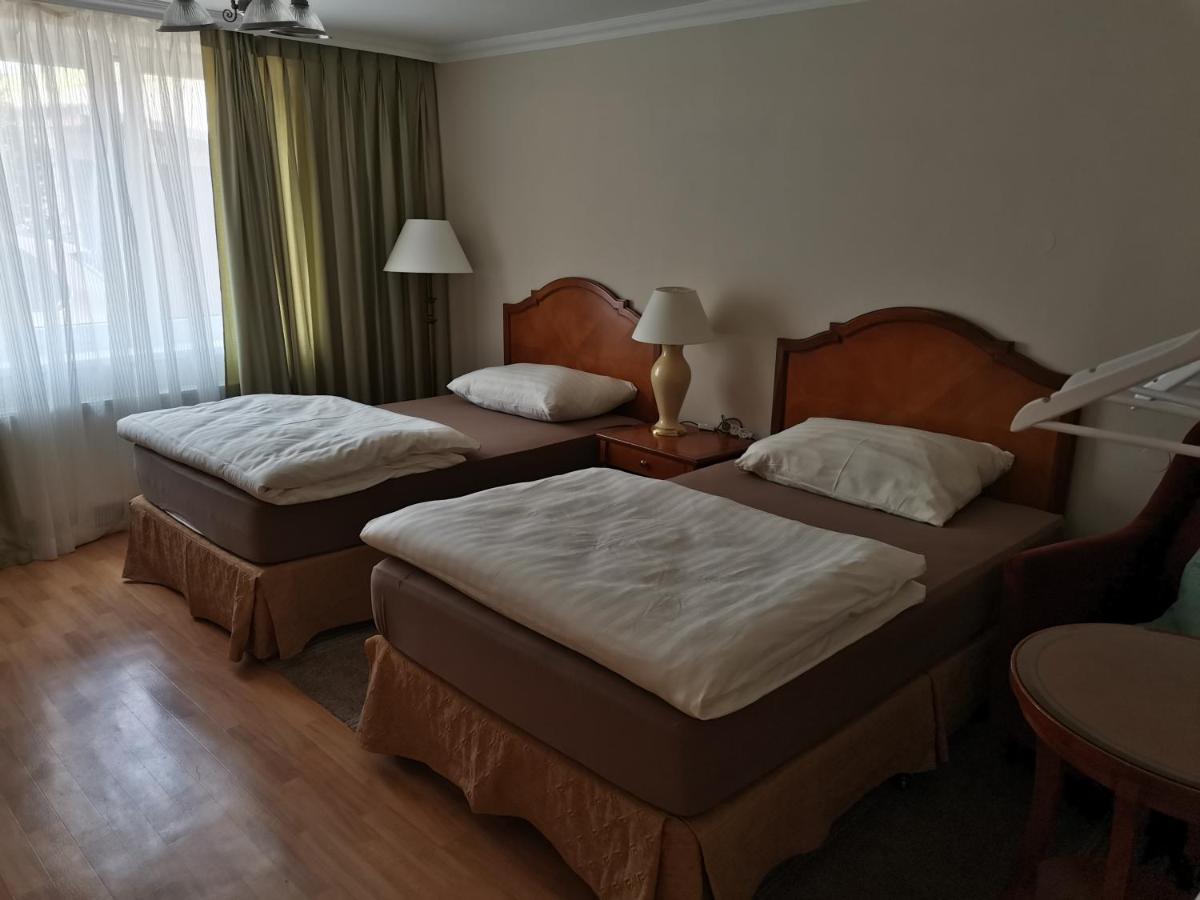 Apartmány Hluk - Housity