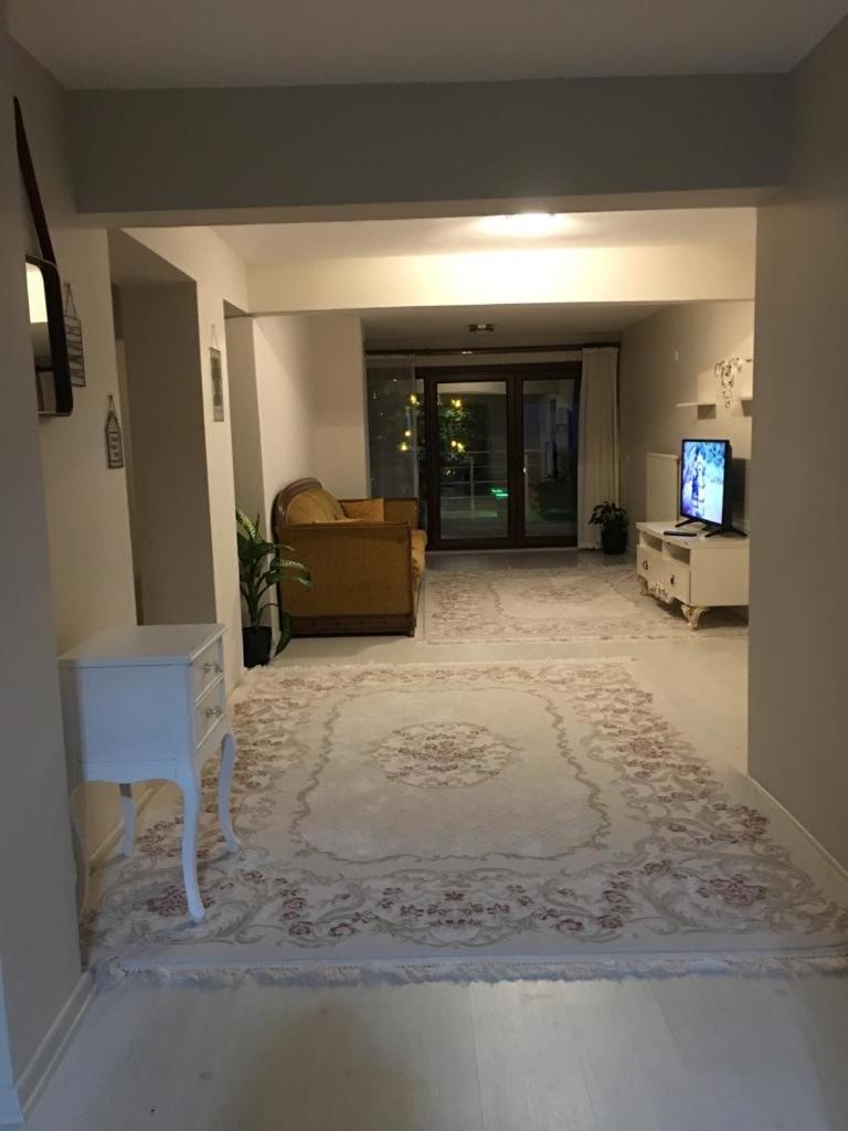 Villa Azra - Housity
