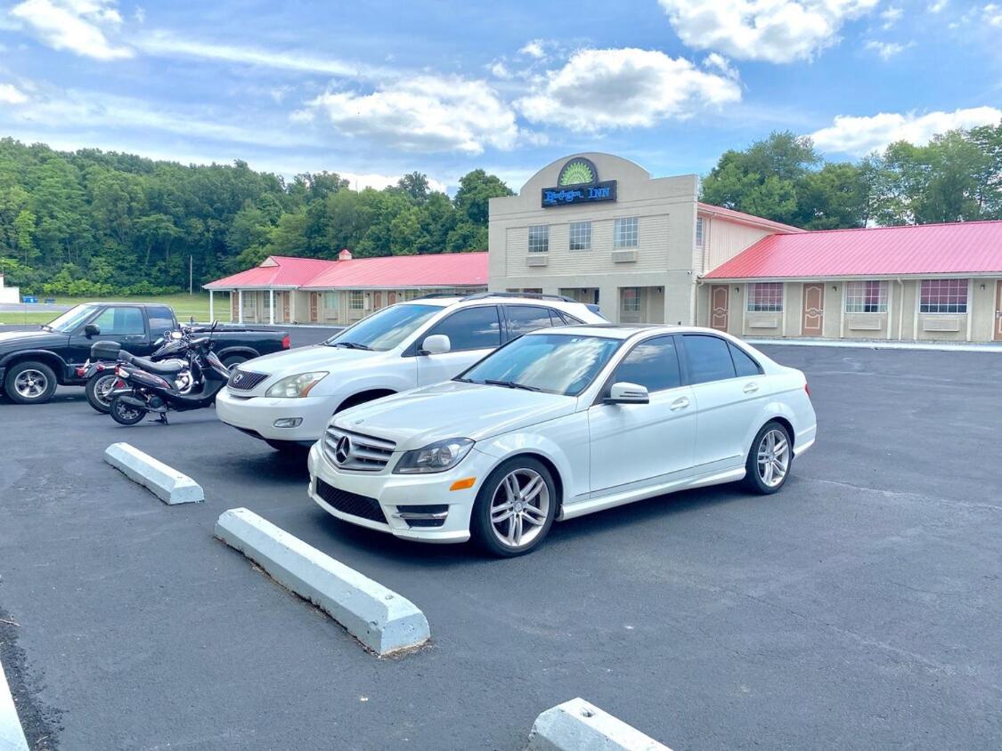 Huntington Inn - Housity
