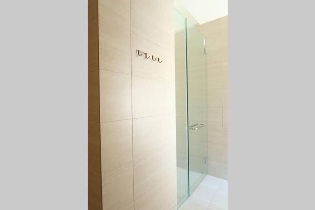 Kota Seriemas Nilai Vacation Home - Housity