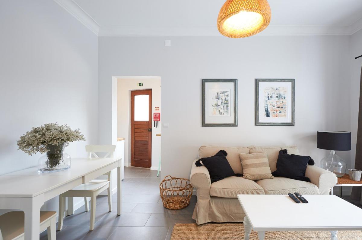 Casa da Terra, Colares - Housity