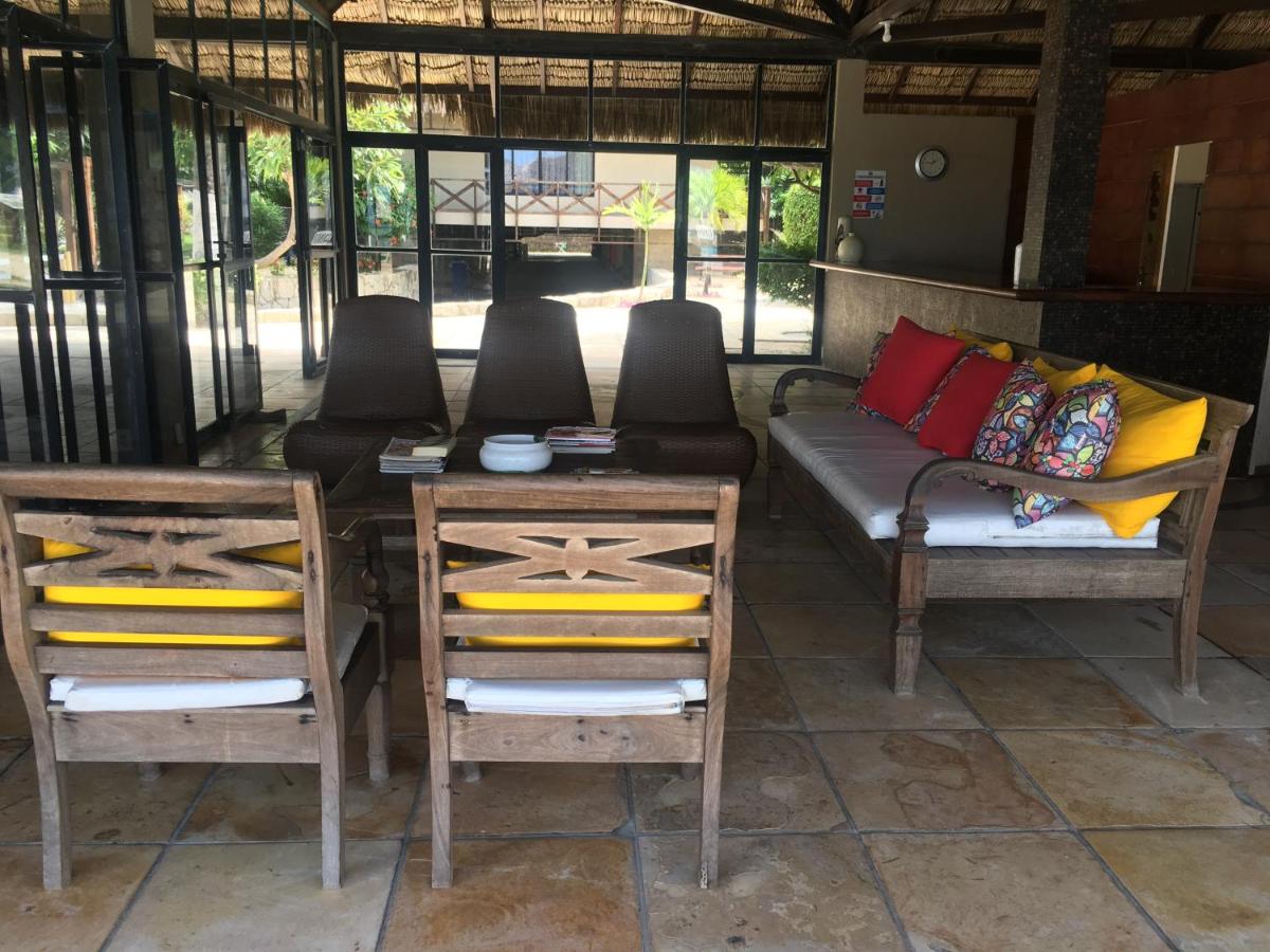 Eco Paradise Cumbuco pé na areia 202 - Housity