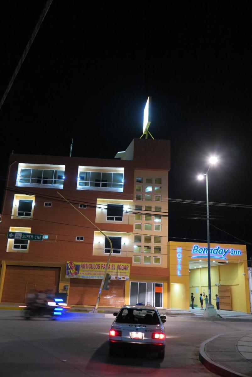 Hotel BONADAY Inn - Housity