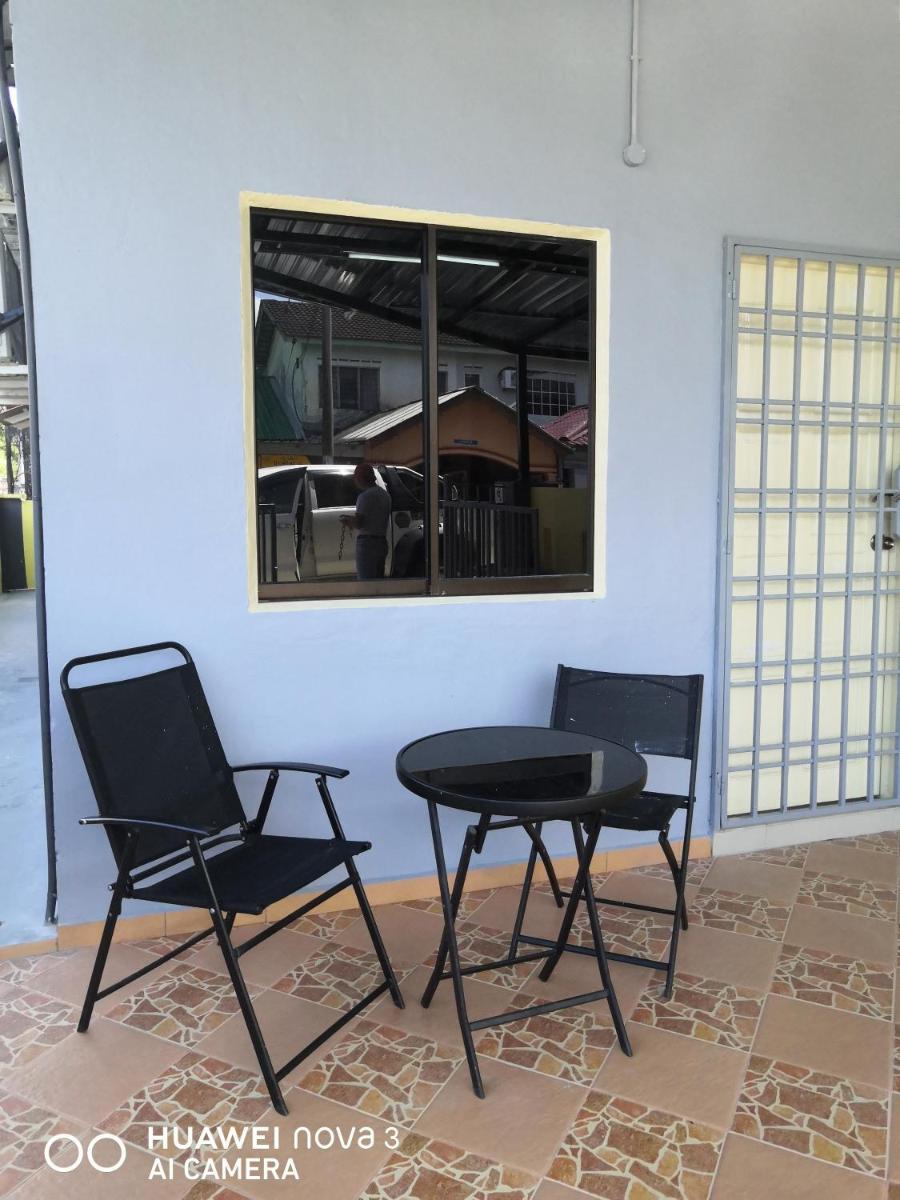 Abah 2 Room Homestay - Housity