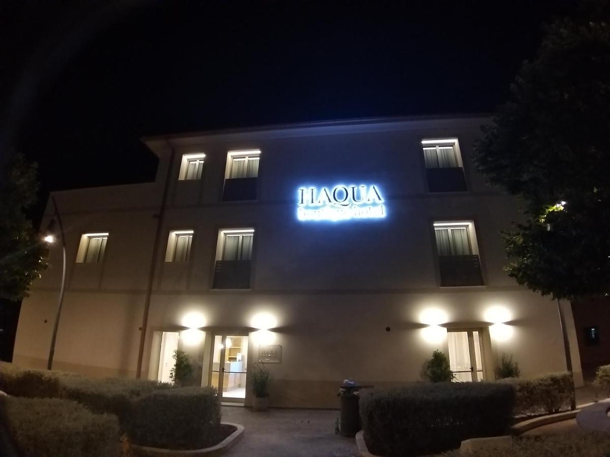 Aqua Boutique Hotel - Housity