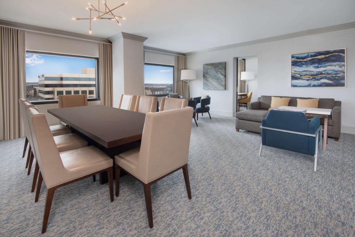 Hyatt Regency Dulles - Housity
